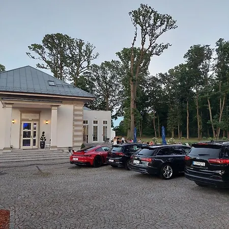 Palac Dabrowka Rawicz