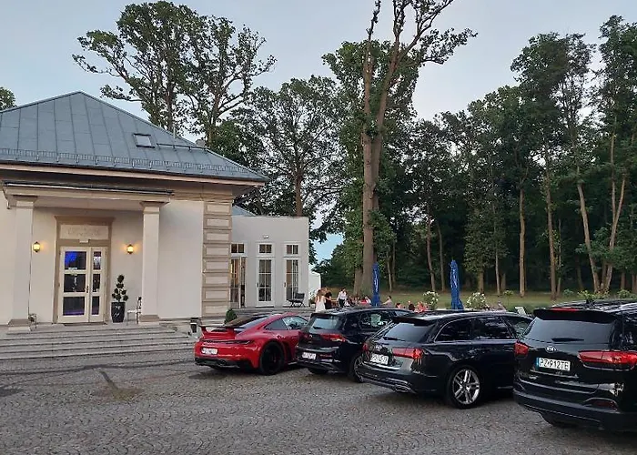 Palac Dabrowka Rawicz