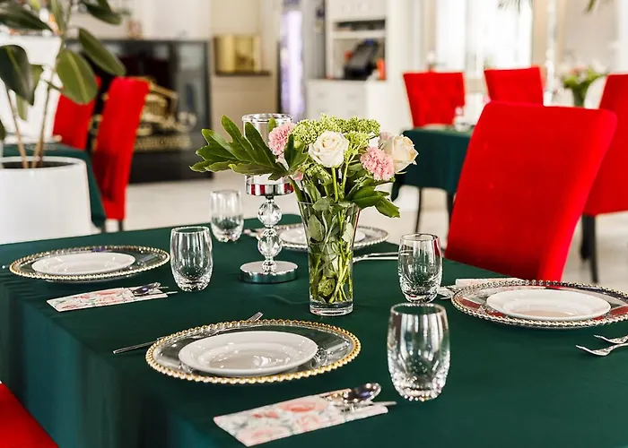 Palac Dabrowka * Rawicz