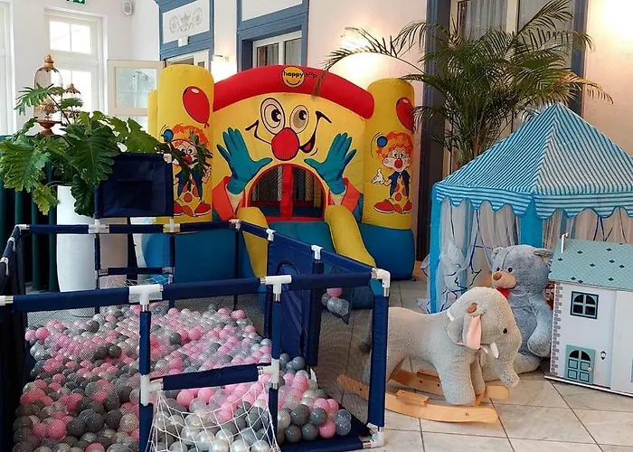 Palac Dabrowka Hotel